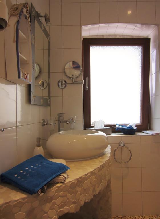Cleo'S Hotel Kallstadt Ruang foto