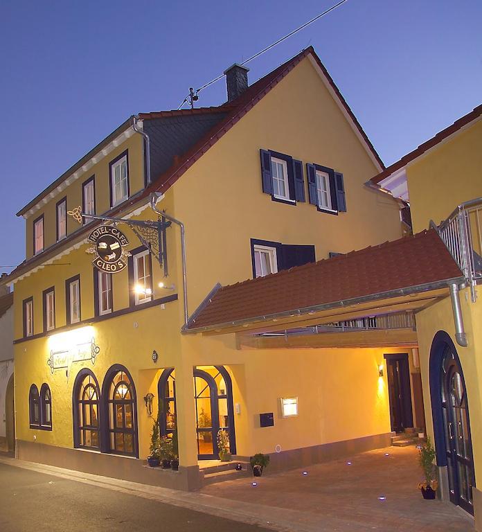 Cleo'S Hotel Kallstadt Bagian luar foto
