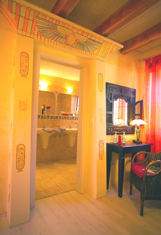 Cleo'S Hotel Kallstadt Bagian luar foto