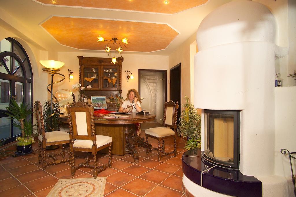Cleo'S Hotel Kallstadt Bagian luar foto
