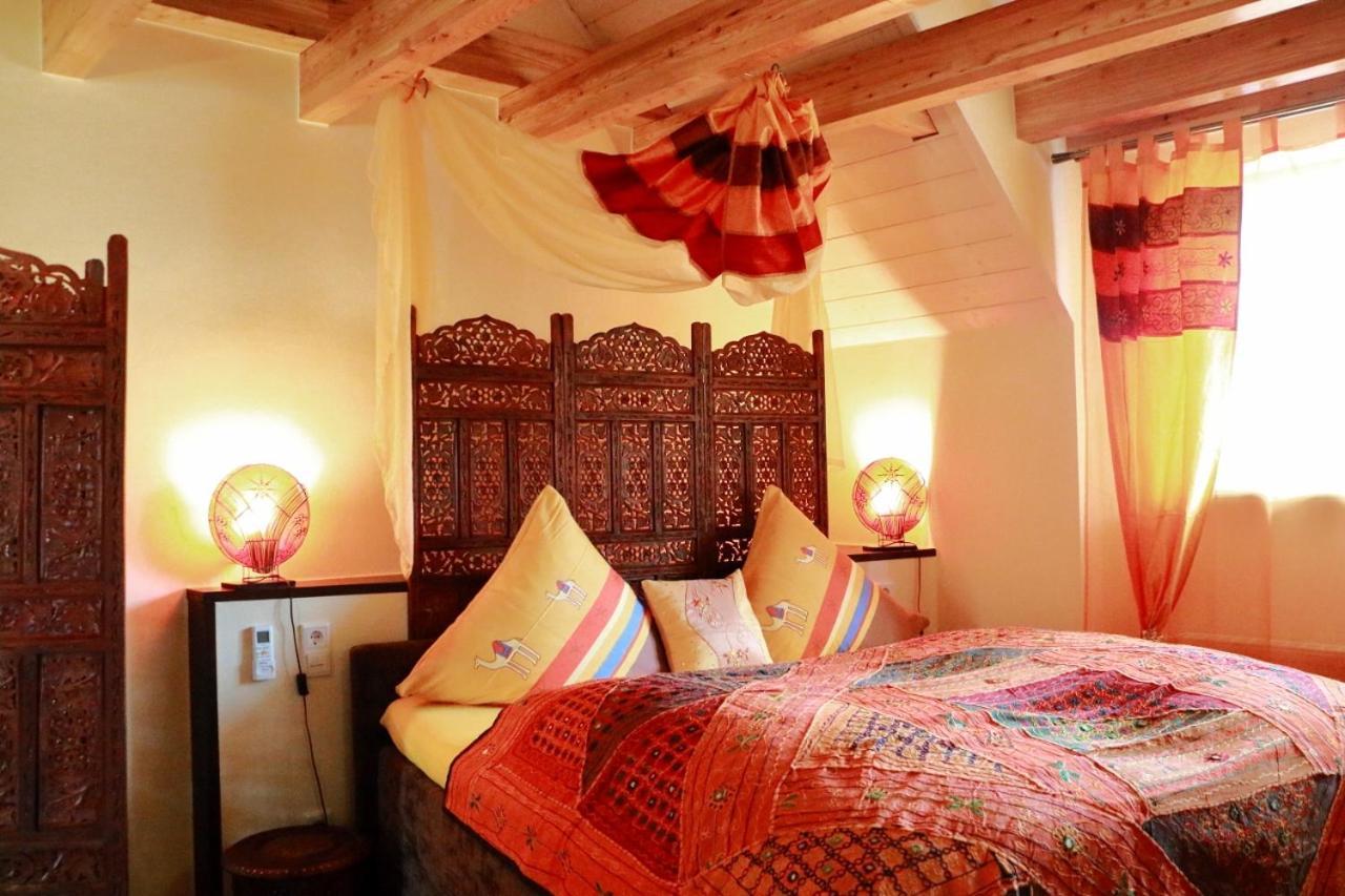 Cleo'S Hotel Kallstadt Bagian luar foto