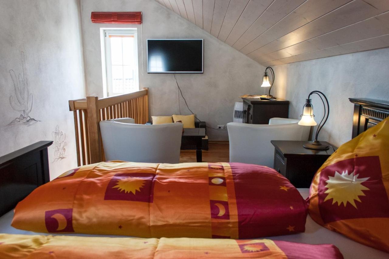 Cleo'S Hotel Kallstadt Bagian luar foto